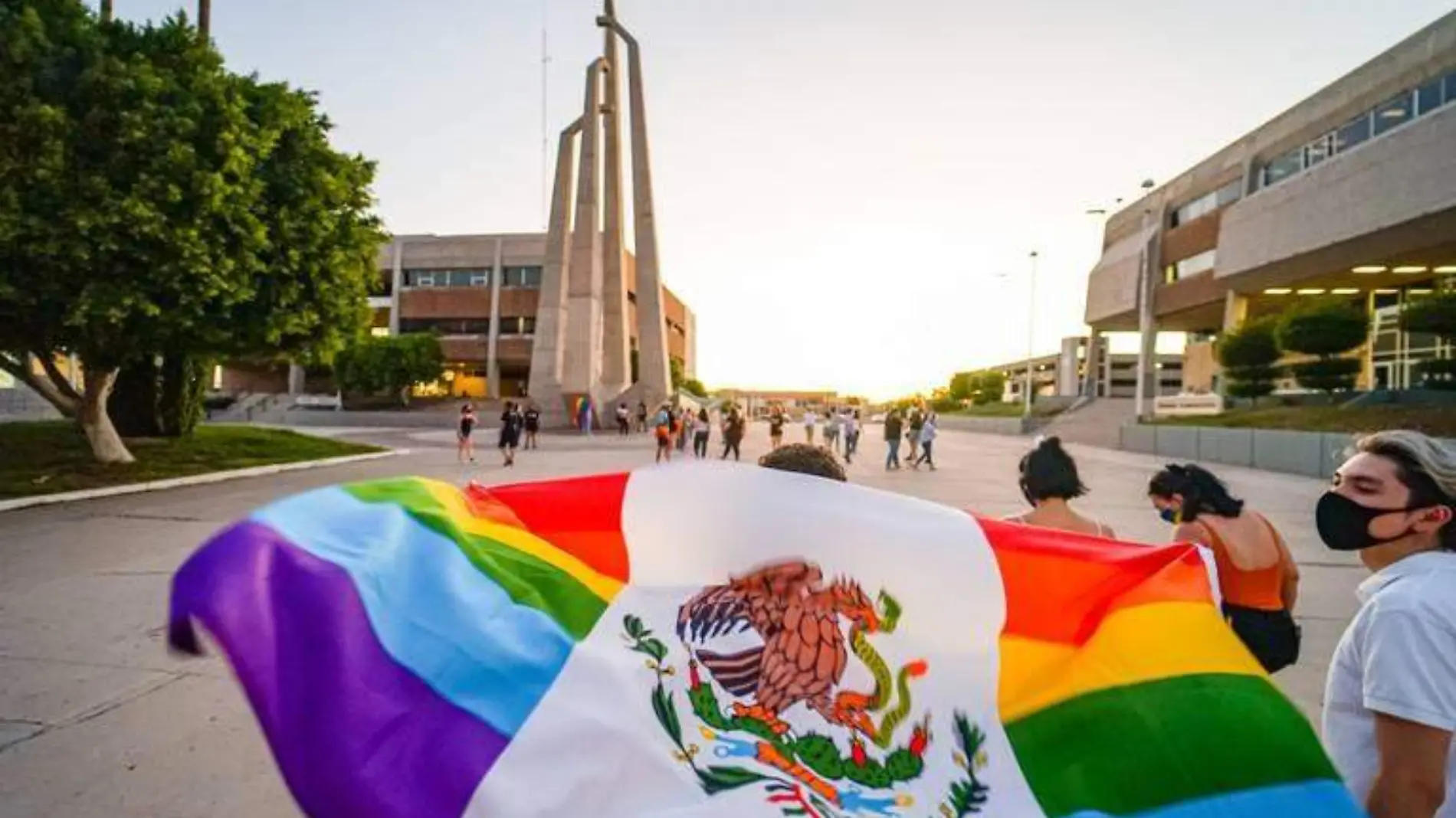 Rechaza Congreso de BC matrimonios igualitarios